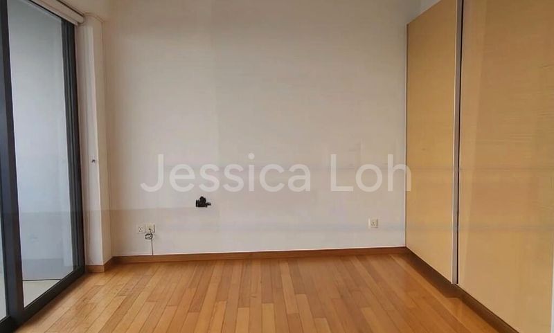 3 Bed Condo for Sale in  Marina Bay Residences - Image 8